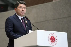 Bakan Tunç, DEM Parti heyetini ağırlayacak